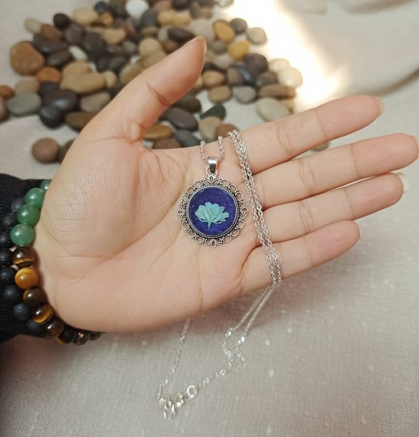 Vintage Style Sky Blue Rose Resin Necklace – Botanical Silver Jewelry