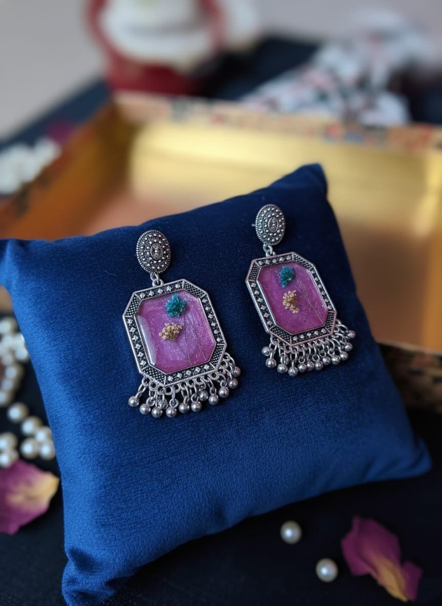 Handmade Queen Anne’s Breath Resin Square Vintage Earrings – 2 Layer Silver Floral Statement Jewelry (Purple Base)