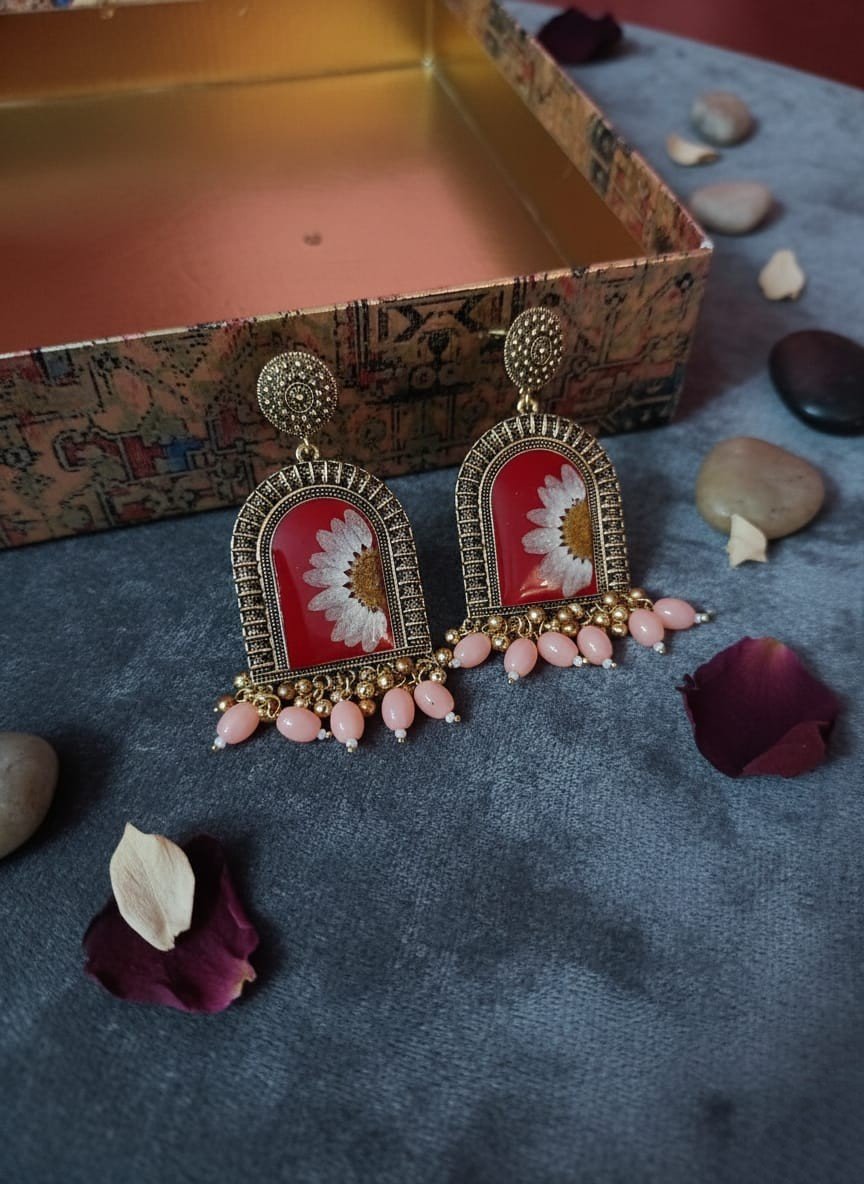 White Daisy Resin Vintage Jhumka Earrings – 2 Layer Gold Floral Jewelry with Pink Pearl & Red Base
